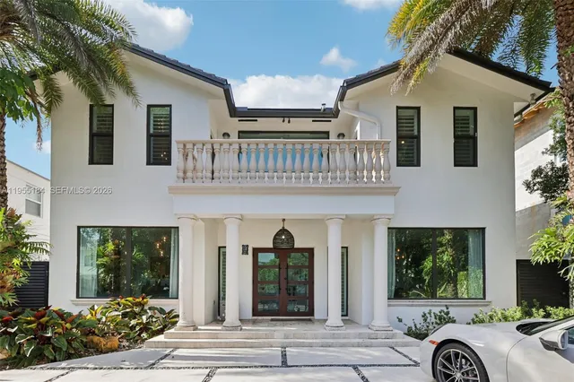 $13,500 | 34 Southwest 22nd Road, Miami, FL 33129