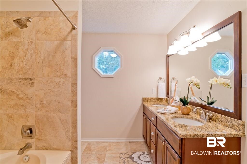 3300 Dundee Court Mobile, AL 36695 - Photo 22 of 34