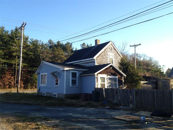 229 Marion Road Wareham, MA 02571 - Photo 6 of 6 Gallery Image 6