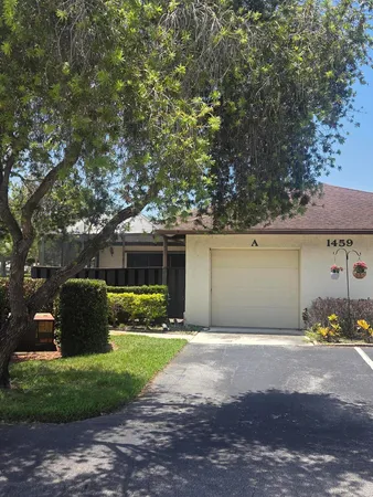 $1,900 | 1459 Captains Walk, Unit 31, Fort Pierce, FL 34950