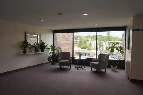 $155,000 | 1570 The Fairway, Unit 512E, Rydal, PA 19046