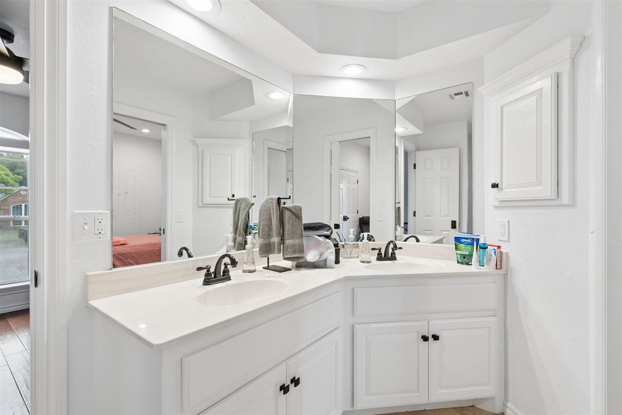 14305 Middleberry Road Edmond, OK 73013 - Photo 29 of 43 Gallery Image 29