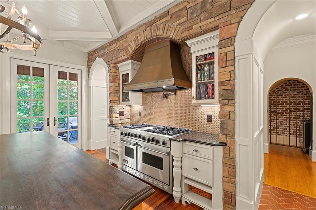 3560 Kirklees Road Winston-Salem, NC 27104 - Photo 17 of 50