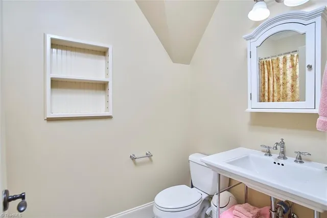 $2,000,000 | 3560 Kirklees Road, Winston-Salem, NC 27104