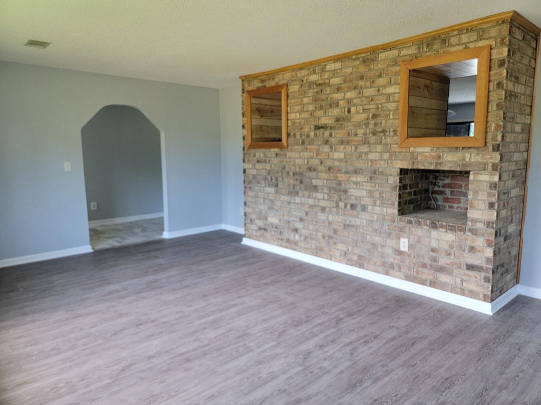 4887 West Quaker Road Keysville, GA 30816 - Photo 13 of 29 Living room