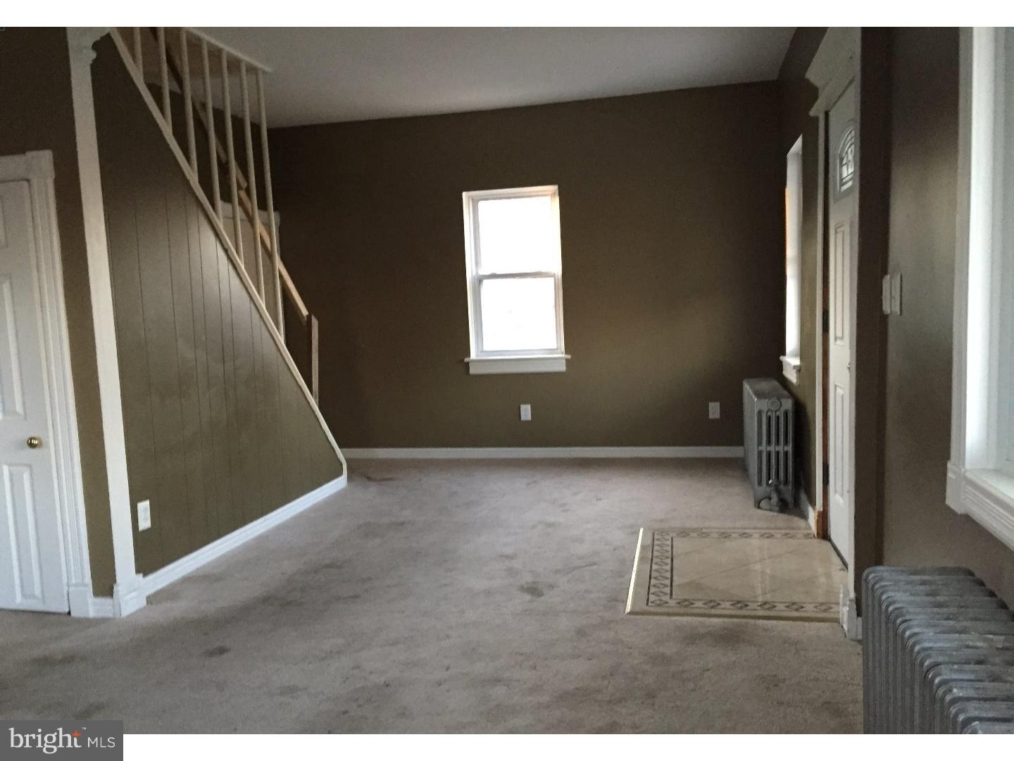 2015 Edgely Road Levittown, PA 19057 - Photo 4 of 20 Gallery Image 4