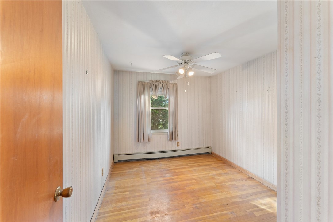 165 Woodhaven Road Woonsocket, RI 02895 - Photo 17 of 35
