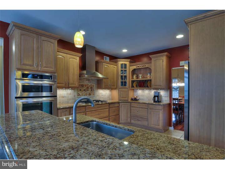 177 Long Swamp Road New Egypt, NJ 08533 - Photo 5 of 17 Kitchen