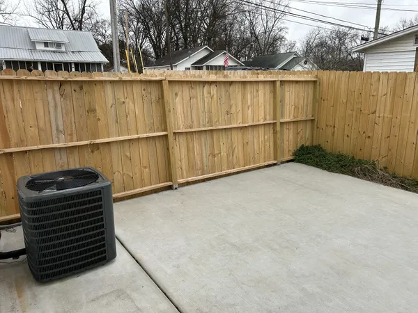 $905,500 | 112 Martin Street, McMinnville, TN 37110