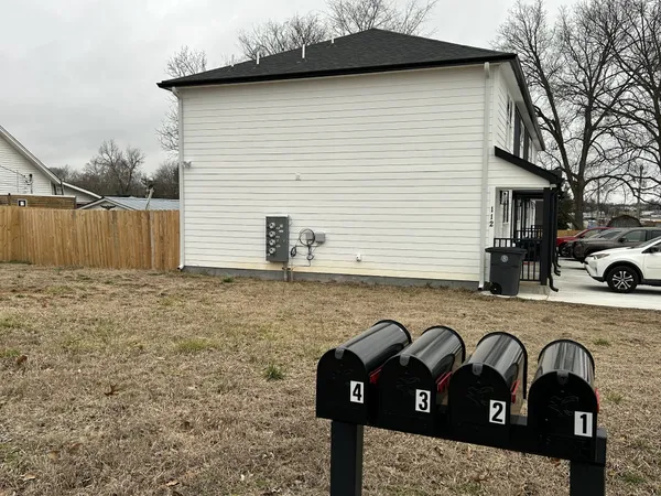 $905,500 | 112 Martin Street, McMinnville, TN 37110