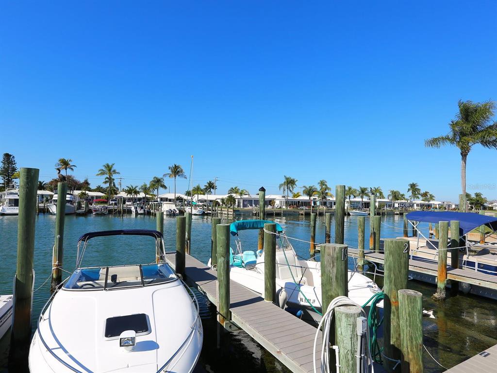 667 El Centro Longboat Key, FL 34228 - Photo 25 of 41 a view of a balcony with chairs