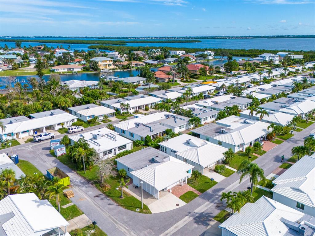 667 El Centro Longboat Key, FL 34228 - Photo 27 of 41 an aerial view of residential houses with outdoor space
