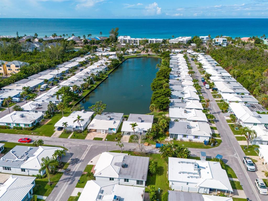 667 El Centro Longboat Key, FL 34228 - Photo 30 of 41 a view of a city with an ocean view