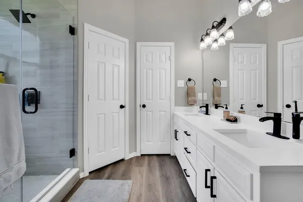 $399,999 | 1612 Stratford Drive, Mansfield, TX 76063