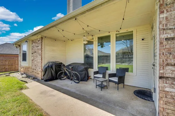 $399,999 | 1612 Stratford Drive, Mansfield, TX 76063