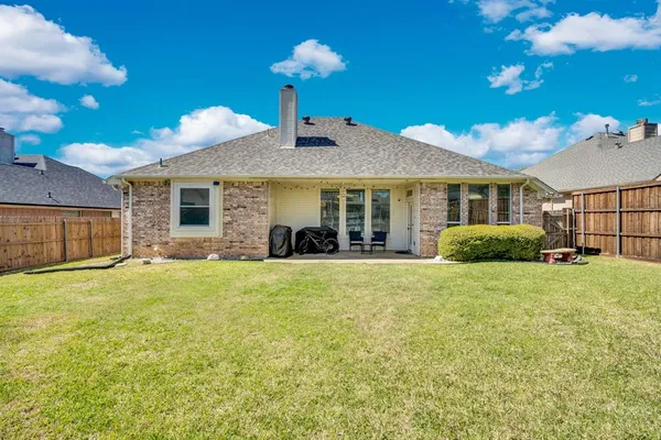 $399,999 | 1612 Stratford Drive, Mansfield, TX 76063