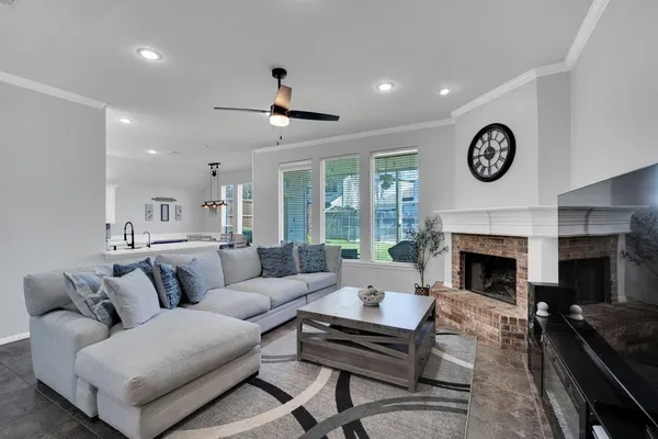 $399,999 | 1612 Stratford Drive, Mansfield, TX 76063