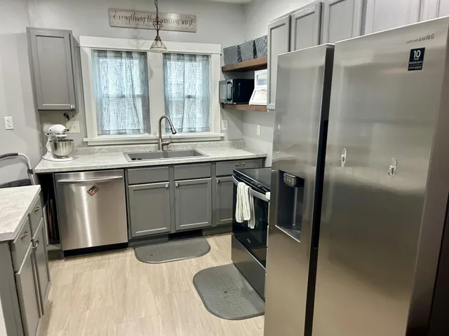 $249,900 | 1014 Elm Street, Alexandria, MN 56308