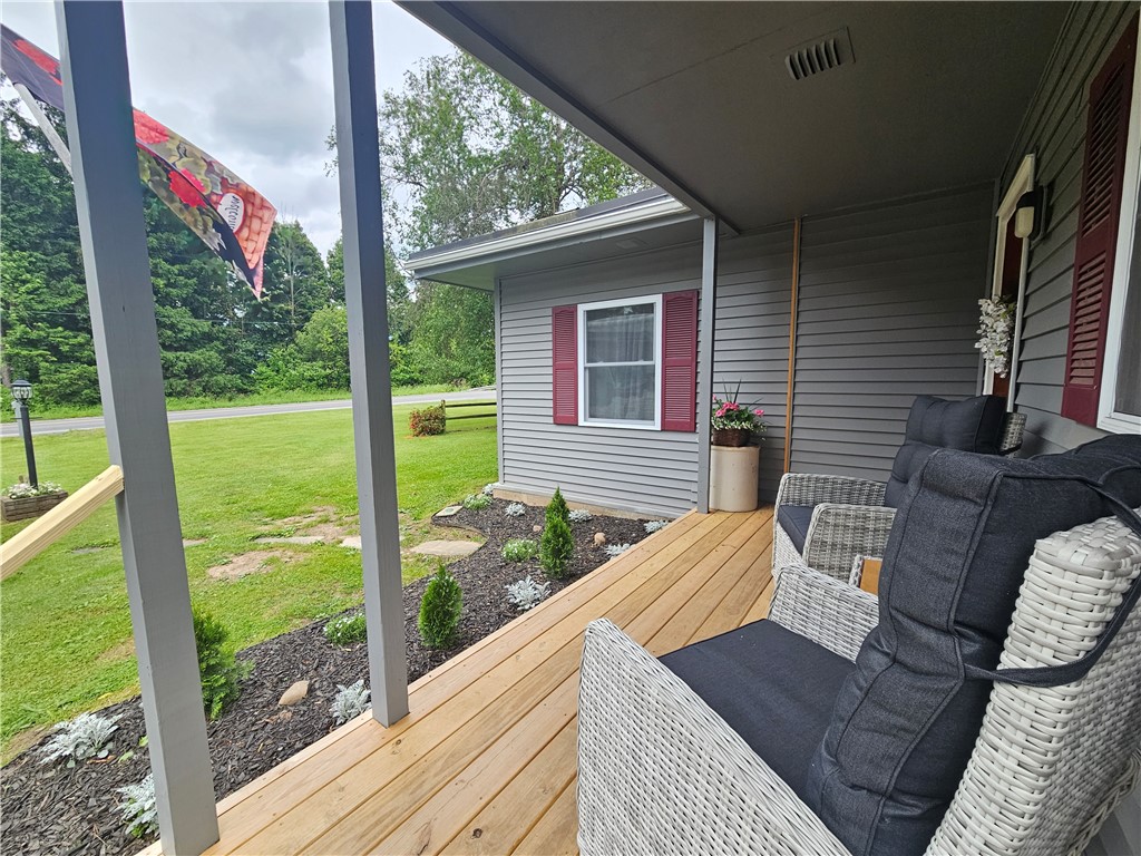 3329 Maple Street Road Lyons, NY 14489 - Photo 4 of 39