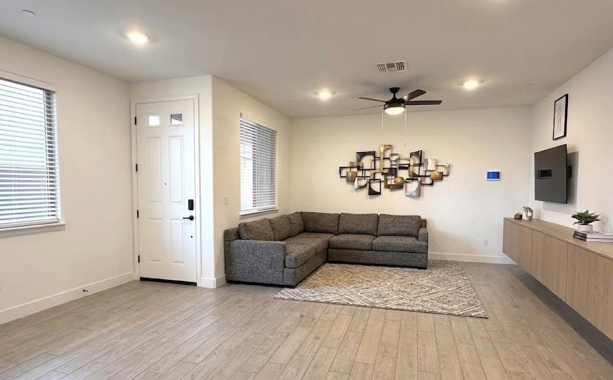 1072 Blue Range Way Roseville, CA 95747 - Photo 13 of 25