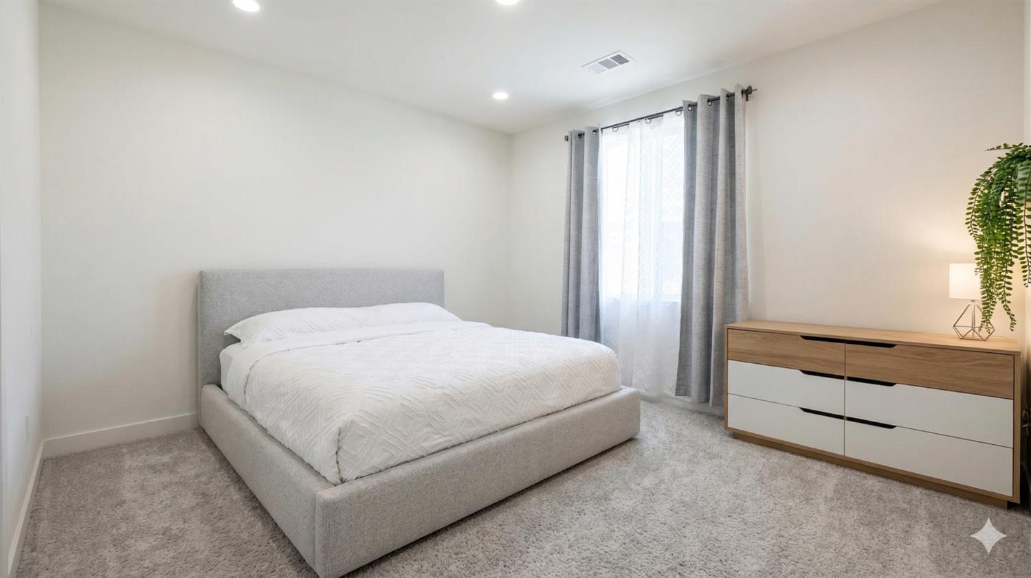 1072 Blue Range Way Roseville, CA 95747 - Photo 21 of 25