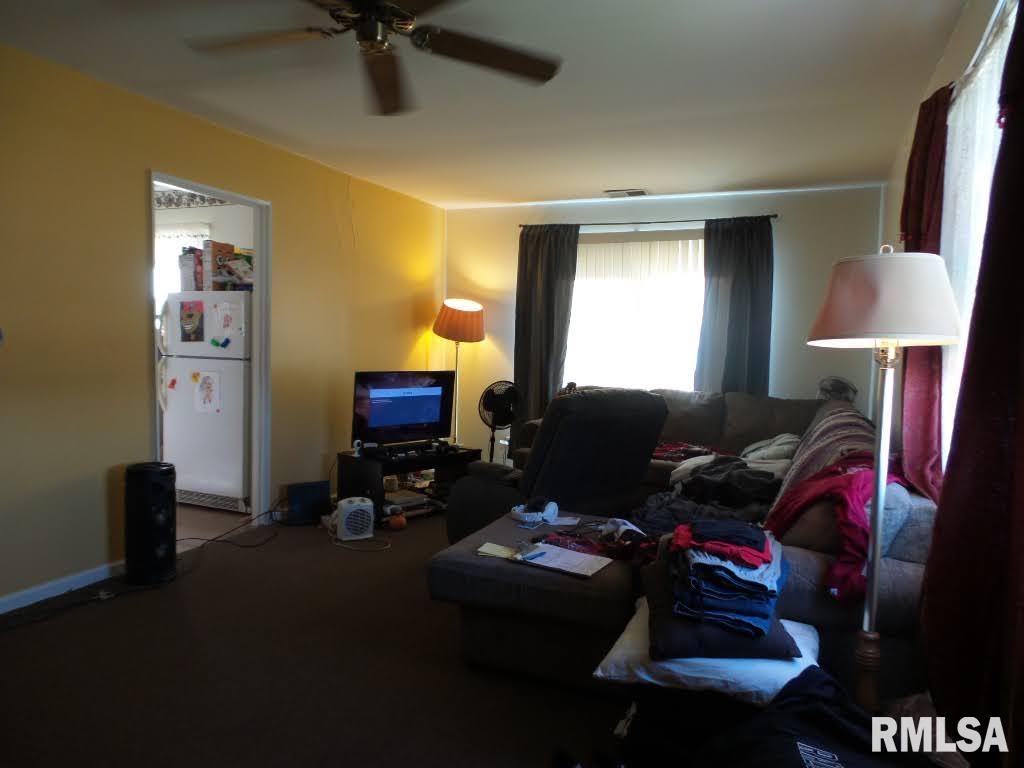 4604 North Sheridan Road Peoria, IL 61614 - Photo 11 of 39 Gallery Image 11