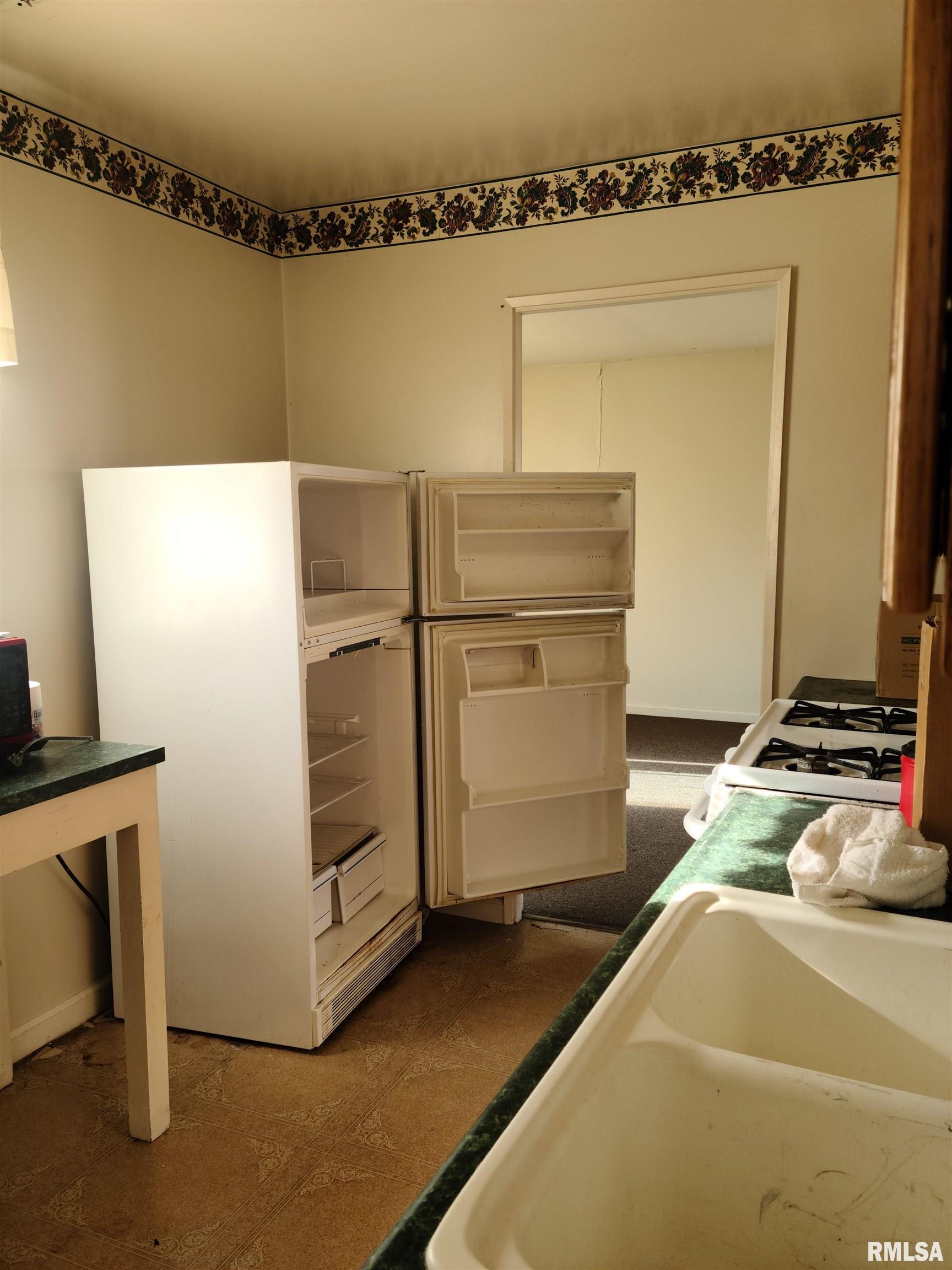 4604 North Sheridan Road Peoria, IL 61614 - Photo 39 of 39 Gallery Image 39