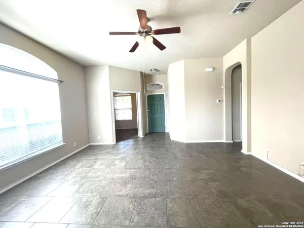 $1,700 | 9634 Legislation Drive, Converse, TX 78109