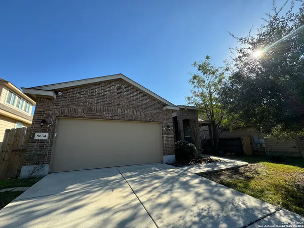 $1,700 | 9634 Legislation Drive, Converse, TX 78109