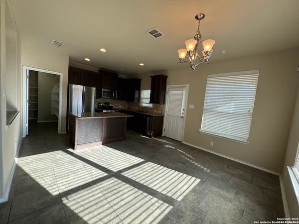 $1,700 | 9634 Legislation Drive, Converse, TX 78109