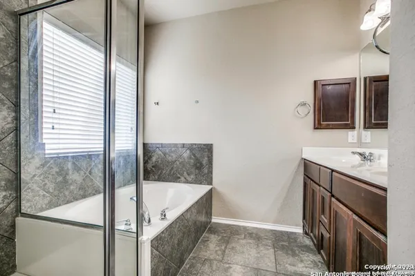$1,700 | 9634 Legislation Drive, Converse, TX 78109