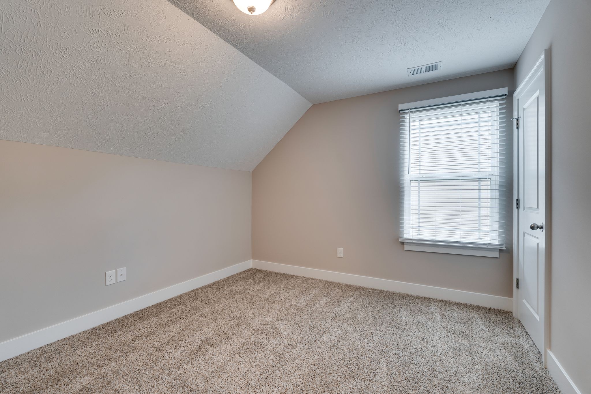 2326 Red Barn Road Christiana, TN 37037 - Photo 26 of 33 Gallery Image 26