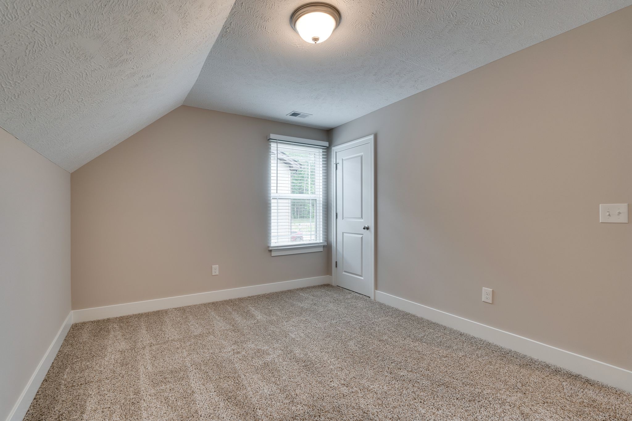 2326 Red Barn Road Christiana, TN 37037 - Photo 27 of 33 Gallery Image 27