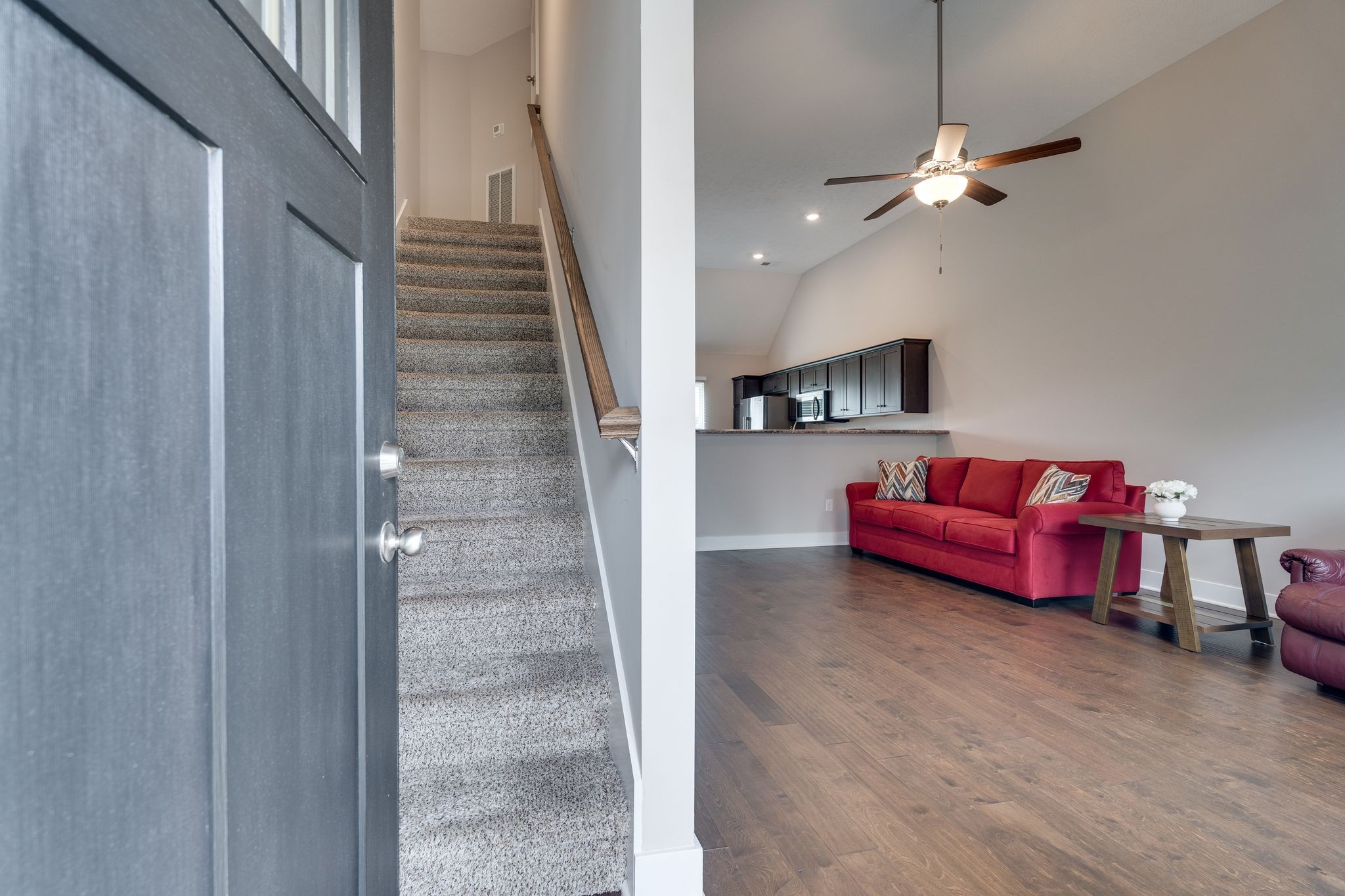 2326 Red Barn Road Christiana, TN 37037 - Photo 4 of 33 Gallery Image 4