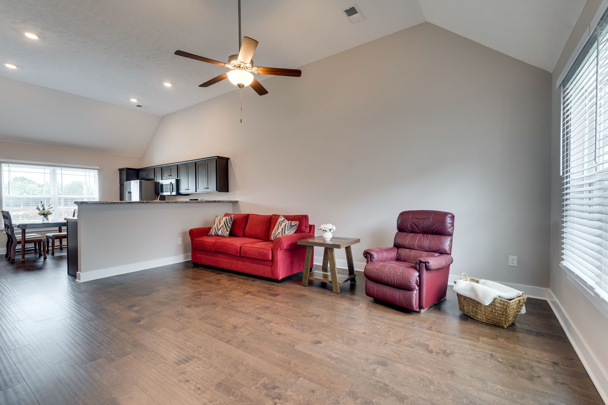 2326 Red Barn Road Christiana, TN 37037 - Photo 5 of 33 Gallery Image 5
