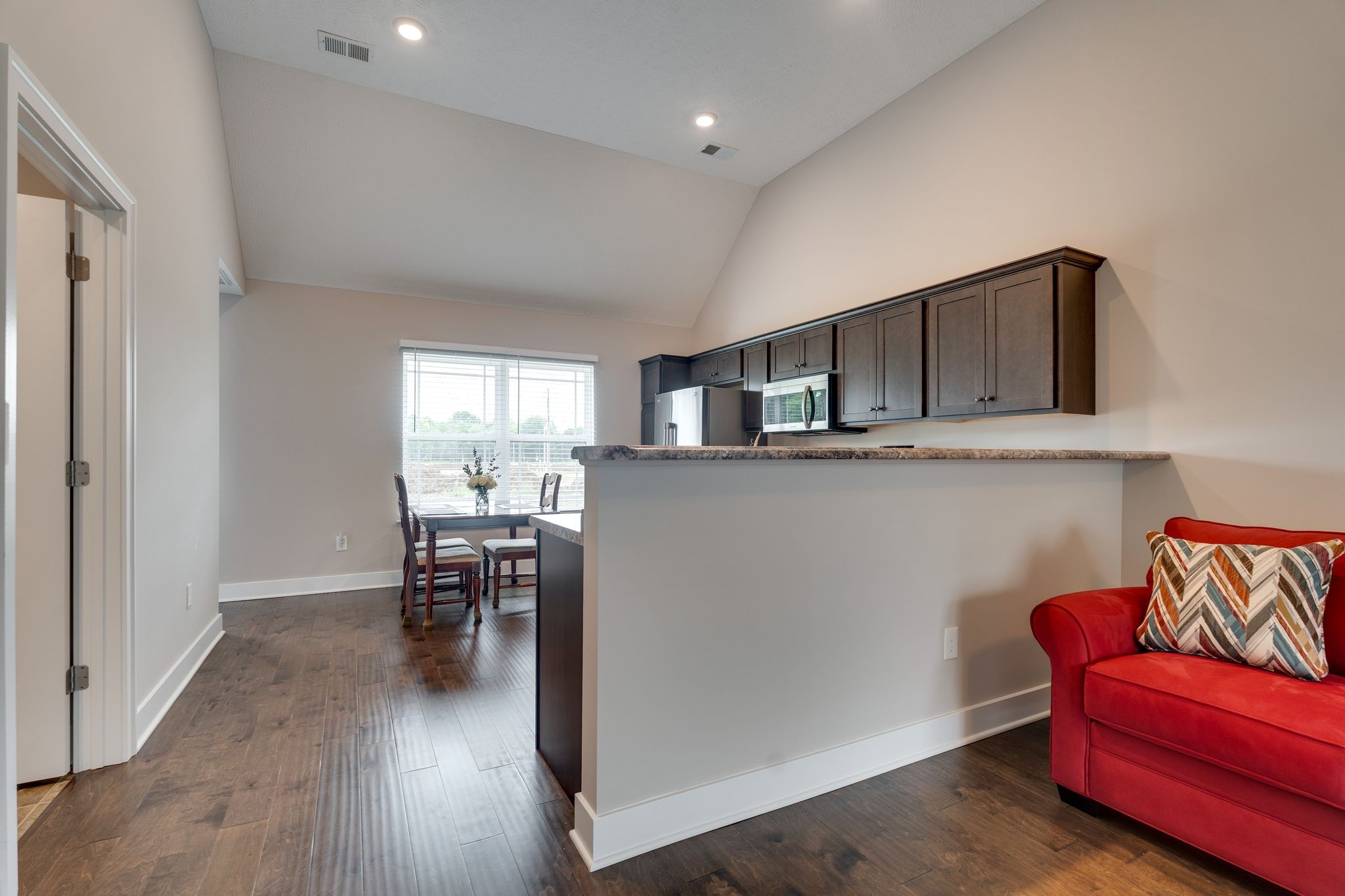 2326 Red Barn Road Christiana, TN 37037 - Photo 10 of 33 Gallery Image 10