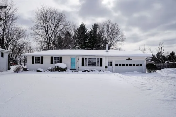 $260,000 | 319 Mill Road, Greece, NY 14626