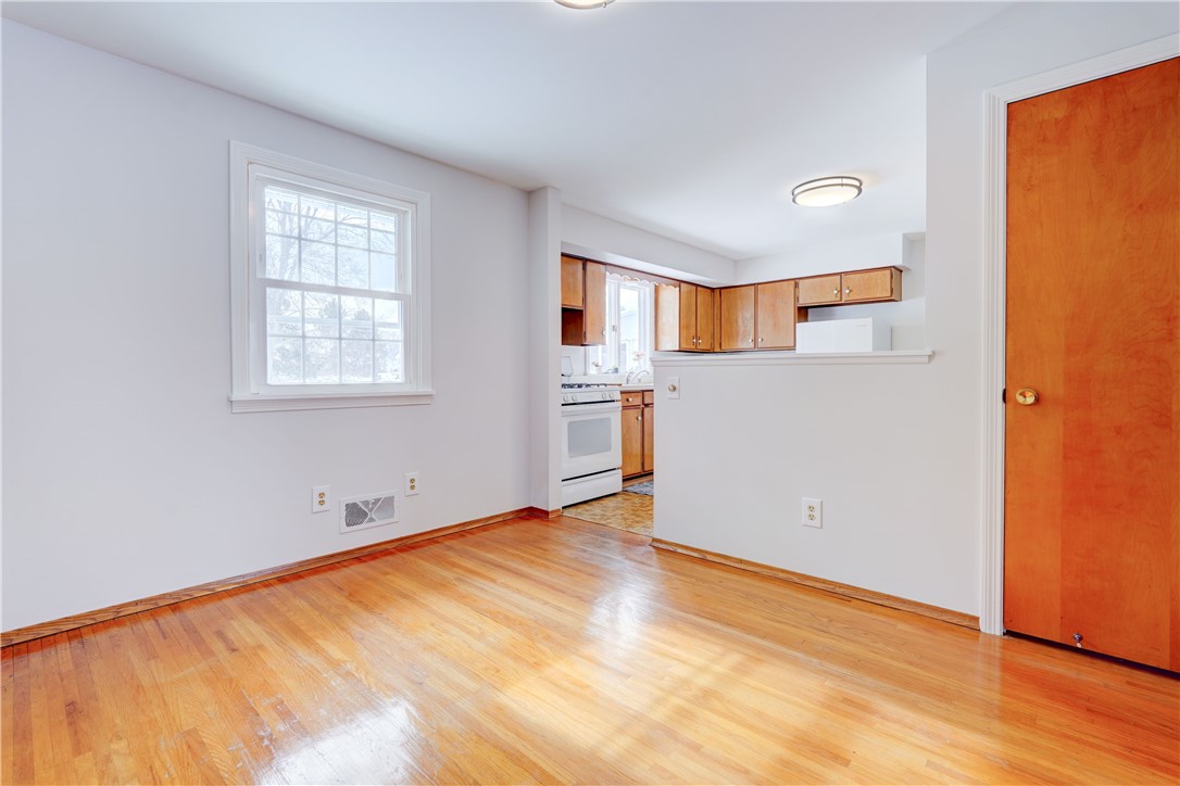 319 Mill Road Greece, NY 14626 - Photo 11 of 41