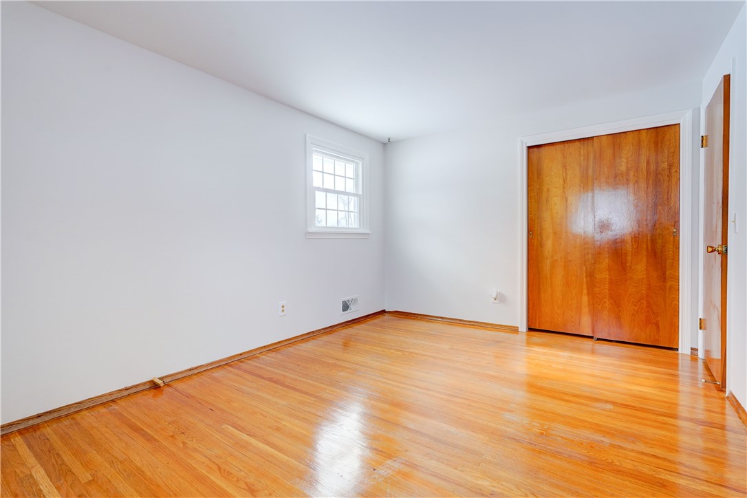 319 Mill Road Greece, NY 14626 - Photo 20 of 41