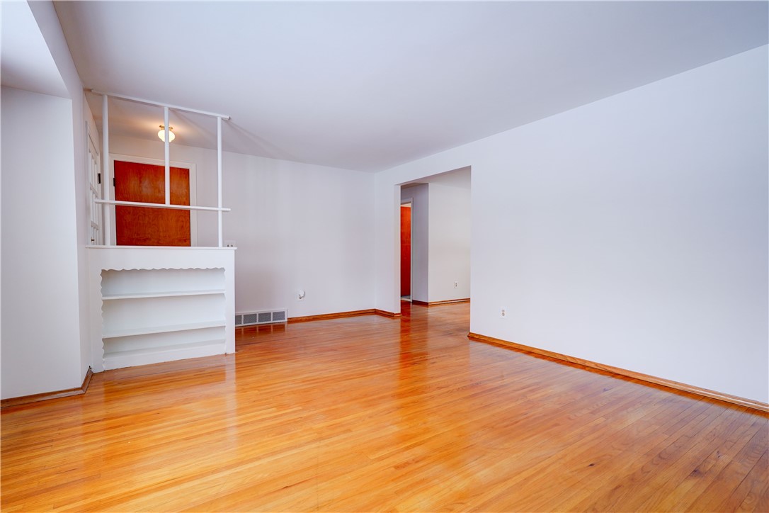 319 Mill Road Greece, NY 14626 - Photo 7 of 41