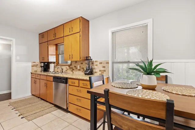 $2,875 | 3005 Menchaca Road, Austin, TX 78704