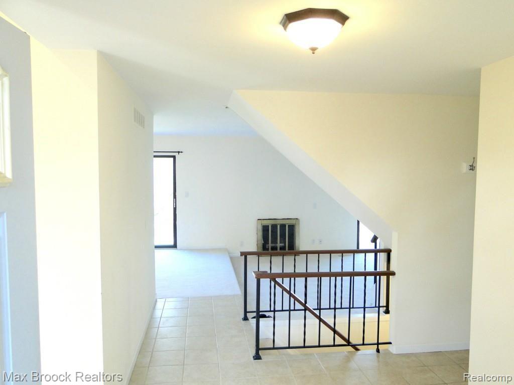 177 East Long Lake Road Bloomfield Hills, MI 48304 - Photo 6 of 30