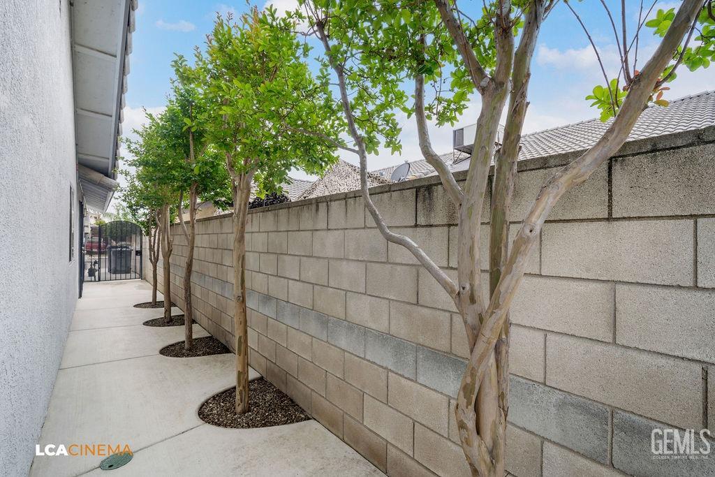 Undisclosed Address Delano, CA 93215 - Photo 28 of 35 a view of a backyard