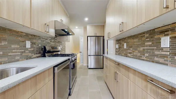 $5,800 | 90-09 68th Avenue | Forest Hills