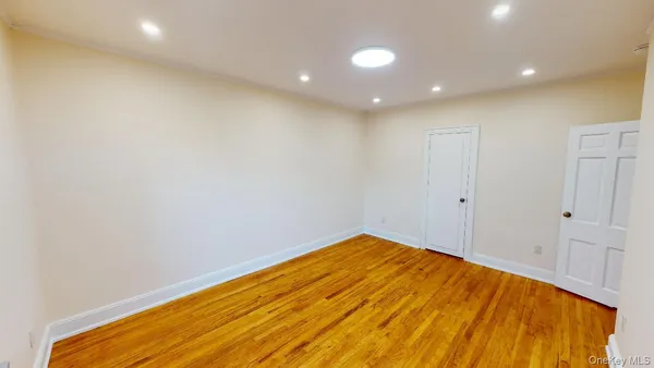 $5,800 | 90-09 68th Avenue | Forest Hills