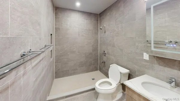 $5,800 | 90-09 68th Avenue | Forest Hills