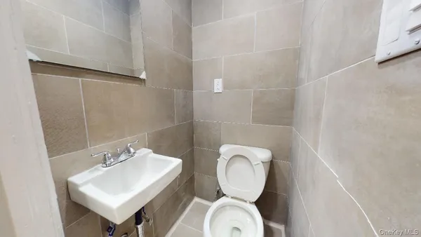 $5,800 | 90-09 68th Avenue | Forest Hills
