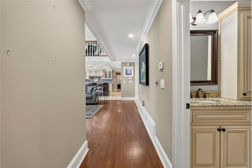 6576 Yacht Club Road Flowery Branch, GA 30542 - Photo 82 of 186