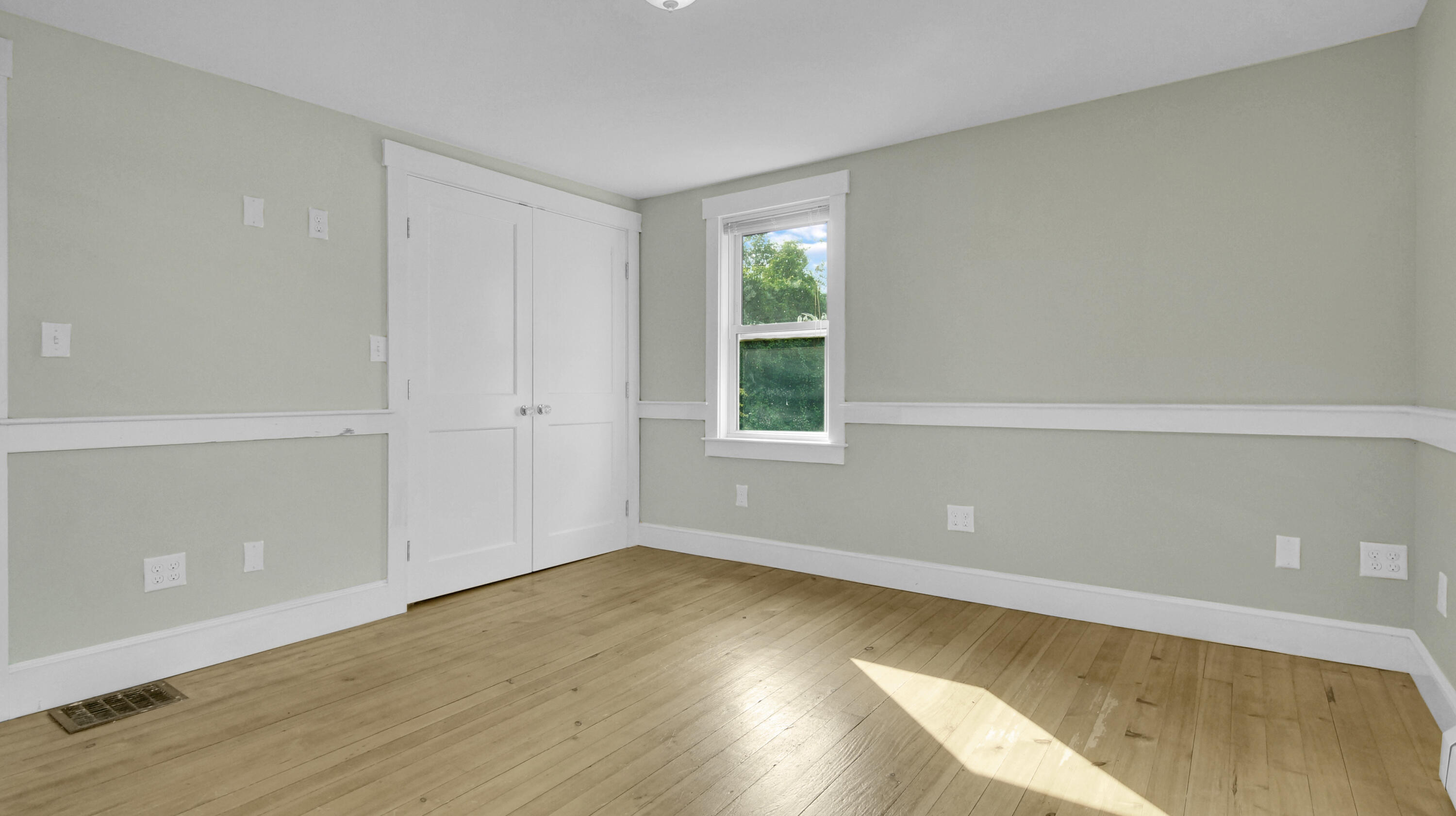 144 Gould Road Biddeford, ME 04005 - Photo 11 of 22 1st Floor Bedroom_2