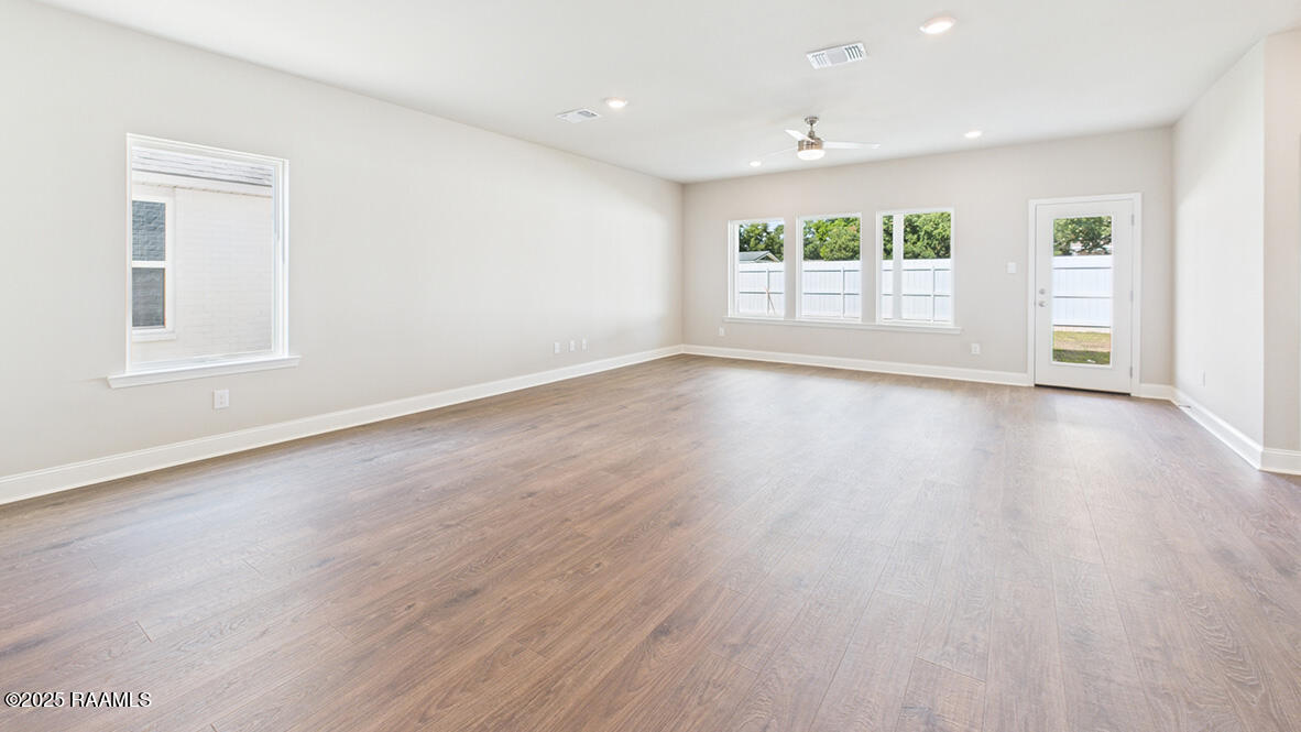 114 Eden Ridge Duson, LA 70529 - Photo 7 of 34 114 Eden Ridge Street, Duson, LA